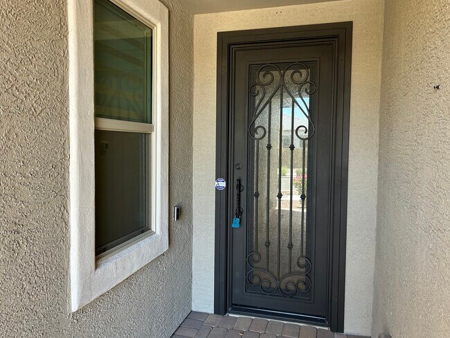 27974 N 176th Ln Surprise, AZ 85387 photo 4