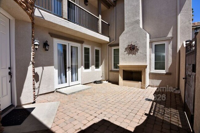 31824 Via Del Paso Winchester, CA 92596 photo 3