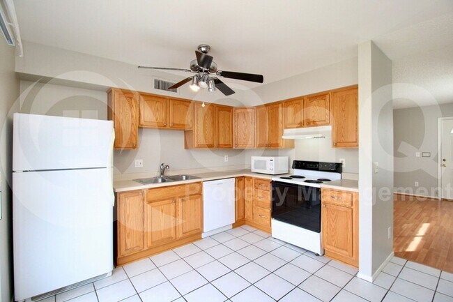 1912 E Intrepid Ave Mesa, AZ 85204 photo 4