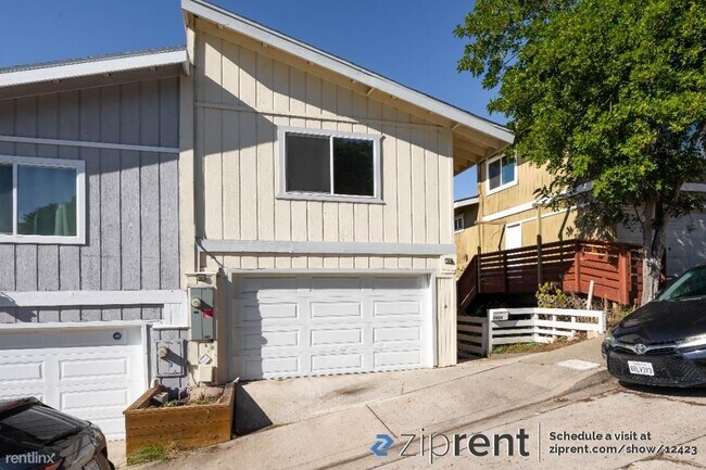2626 46th St San Diego, CA 92105