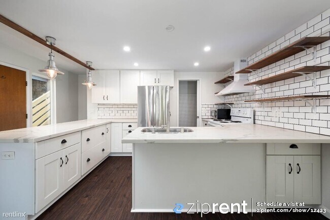 2626 46th St San Diego, CA 92105 photo 5