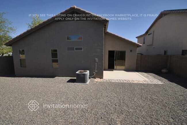 16255 W Moreland St Goodyear, AZ 85338 photo 4