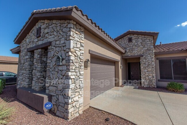 1825 E Latona Rd Phoenix, AZ 85042 photo 4
