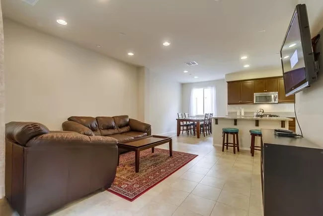 2474 Antlers Way San Marcos, CA 92078 photo 3