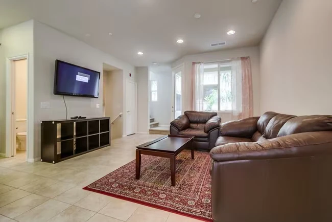 2474 Antlers Way San Marcos, CA 92078 photo 4