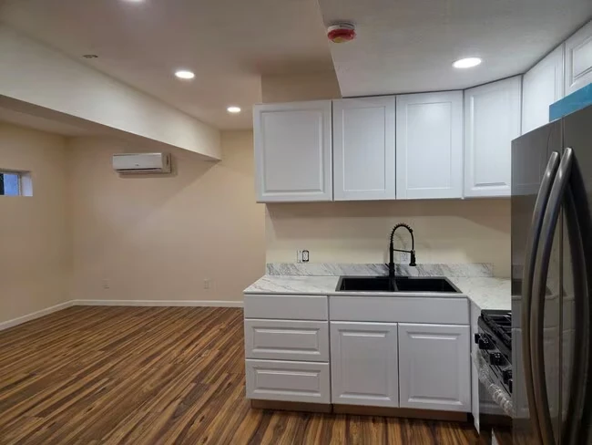 3430 Corte Viejo Carlsbad, CA 92009 photo 3