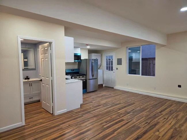 3430 Corte Viejo Carlsbad, CA 92009 photo 4
