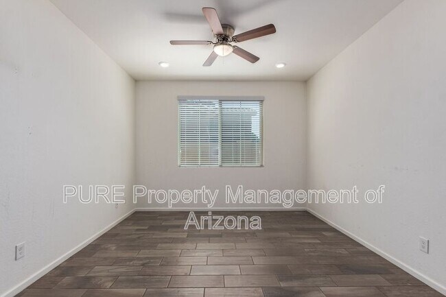 3041 E Desert Broom Pl Chandler, AZ 85286 photo 3