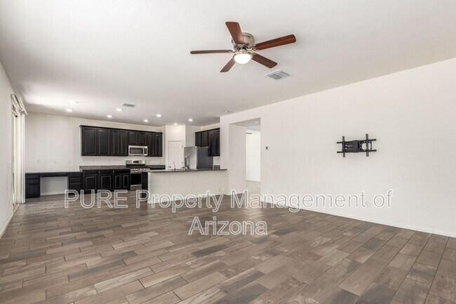 3041 E Desert Broom Pl Chandler, AZ 85286 photo 5