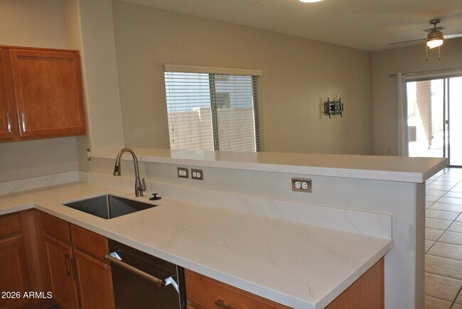 2516 W Preserve Way photo 3