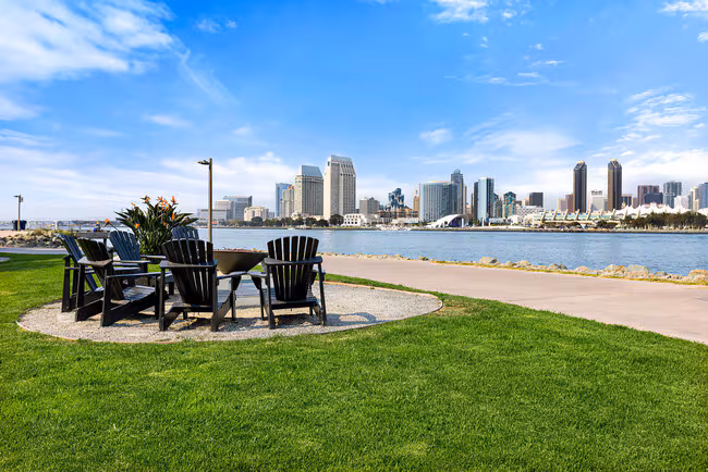 Bayside at Coronado photo 3