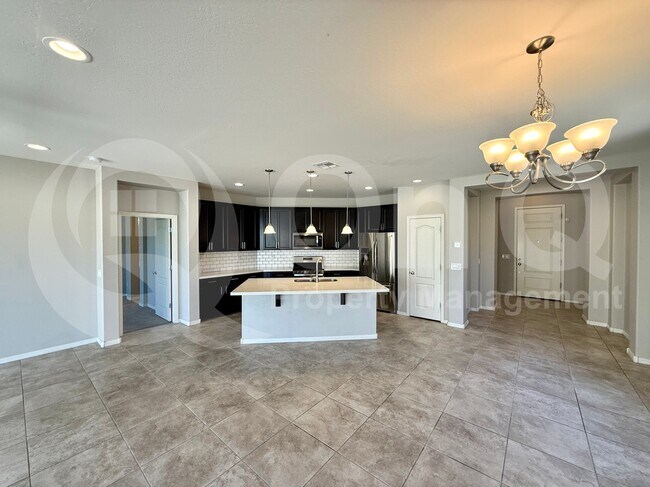 2922 E Wayland Dr Phoenix, AZ 85040 photo 5