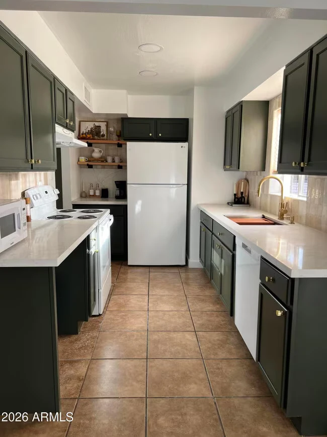 11607 N 21st Ave Phoenix, AZ 85029 photo 5
