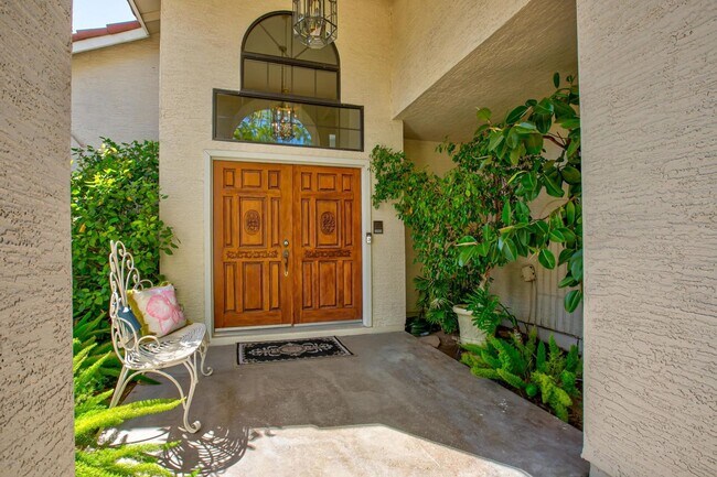 133 E Stacey Ln Tempe, AZ 85284 photo 2