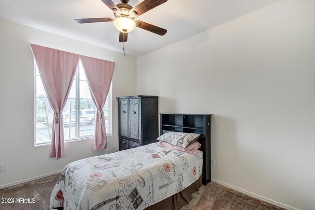 34005 N Casey Ln San Tan Valley, AZ 85144 photo 5