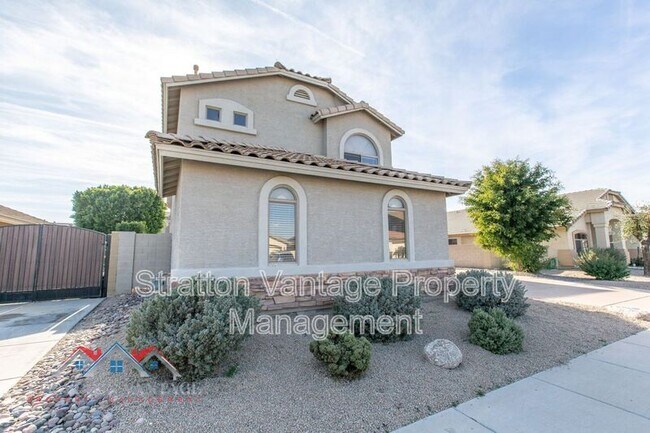 16627 W McKinley St Goodyear, AZ 85338 photo 3