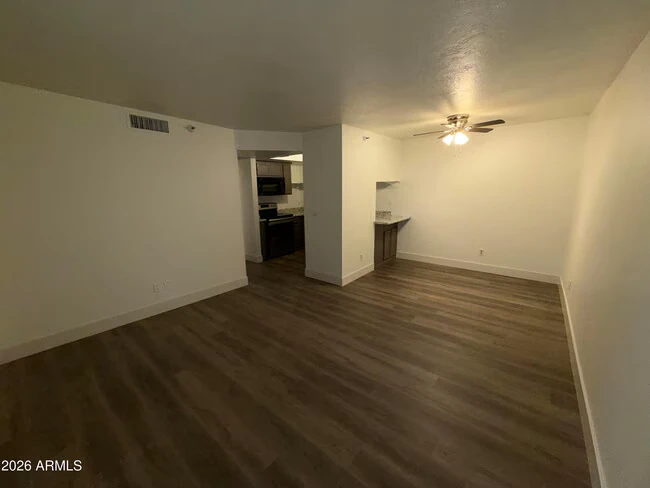 17 E Ruth Ave Phoenix, AZ 85020 photo 2