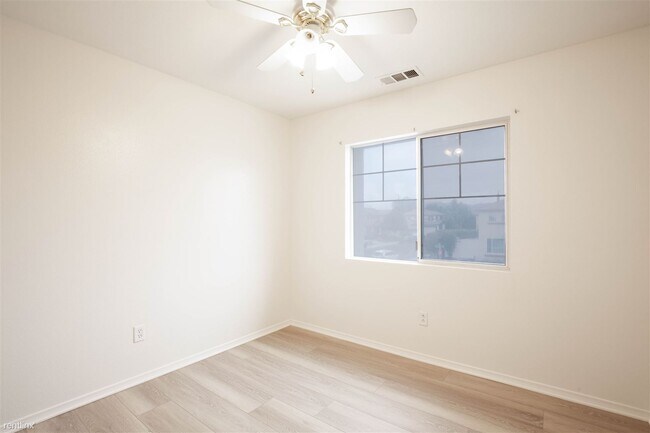 43186 Sereno Dr Temecula, CA 92592 photo 4
