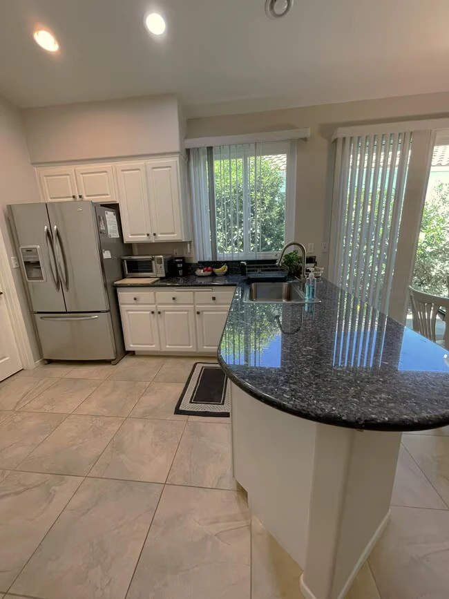 4868 Thebes Way Oceanside, CA 92056 photo 3