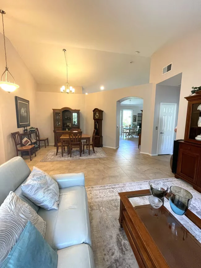 4868 Thebes Way Oceanside, CA 92056 photo 4