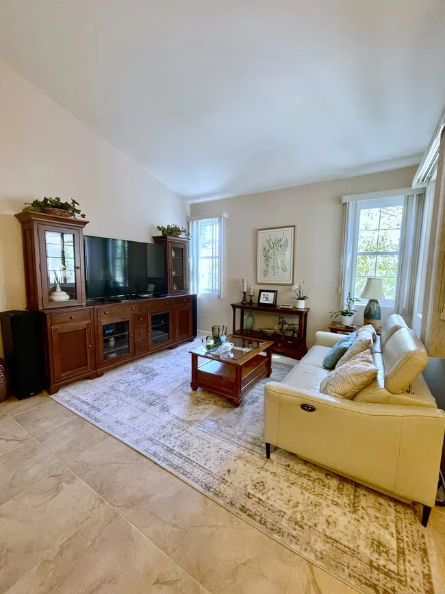 4868 Thebes Way Oceanside, CA 92056 photo 5