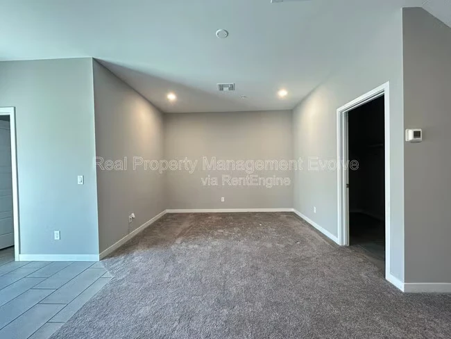 2244 W Laurie Ln Phoenix, AZ 85021 photo 3