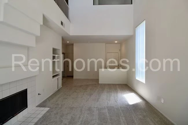 9411 Questa Pointe San Diego, CA 92126 photo 4