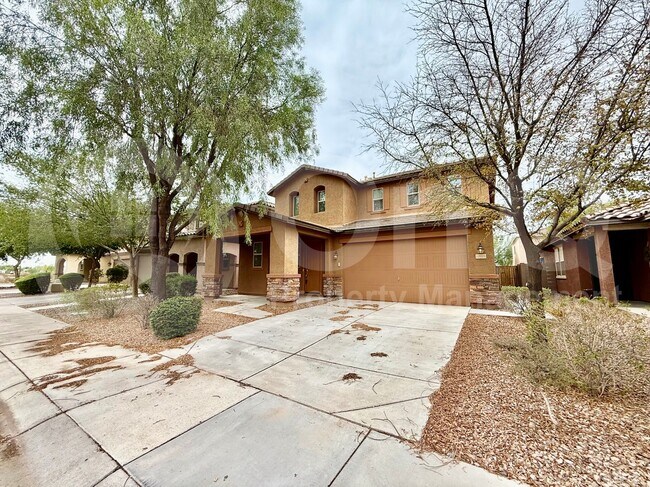 12025 W Avenida Del Rey