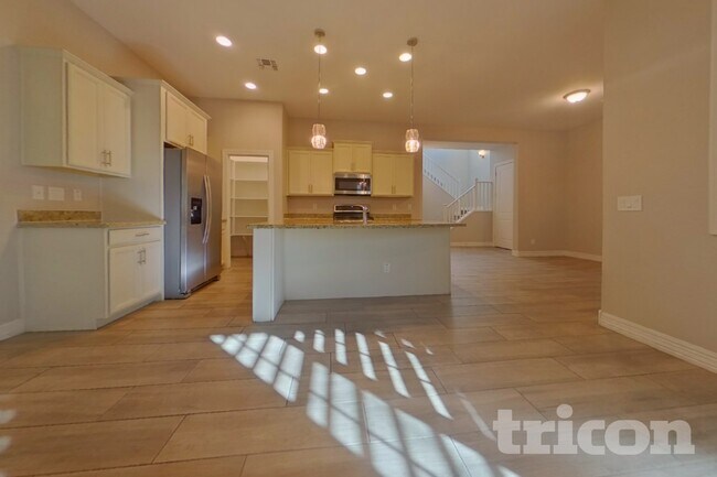 2467 N 149th Ln Goodyear, AZ 85395 photo 4