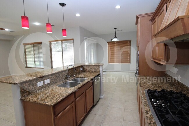 29218 N 19th Ln Phoenix, AZ 85085 photo 5