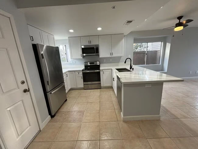 8931 Windham Ct Spring Valley, CA 91977 photo 5