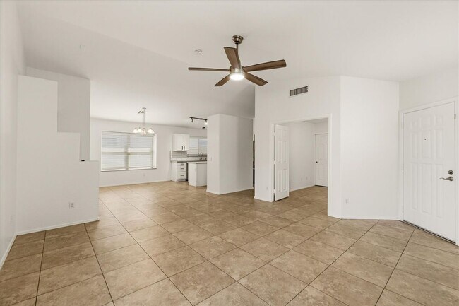 2212 E Vista Bonita Dr Phoenix, AZ 85024 photo 5