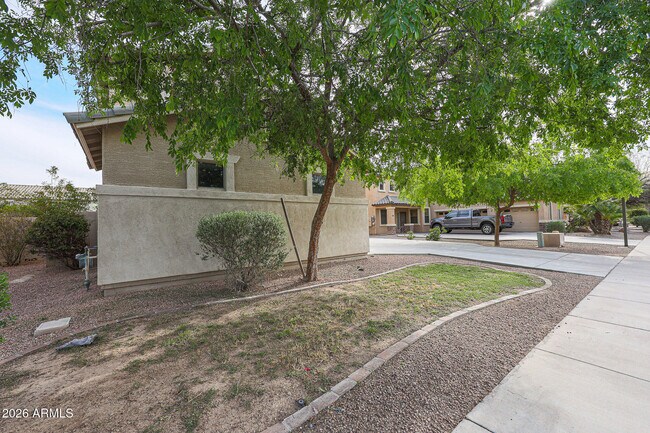 16205 W Gibson Ln Goodyear, AZ 85338 photo 5