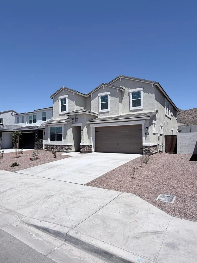 6988 W Buckhorn Trail Peoria, AZ 85383 photo 3