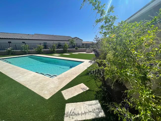 11320 N Northfield St Surprise, AZ 85388 photo 3