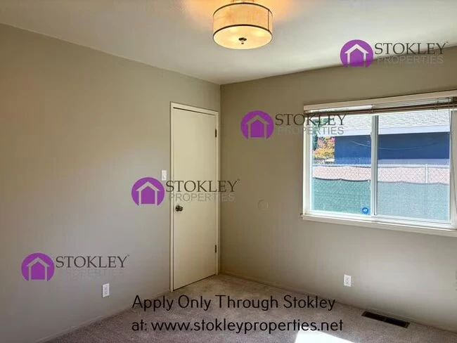 142 Gilbert Ct Martinez, CA 94553 photo 4