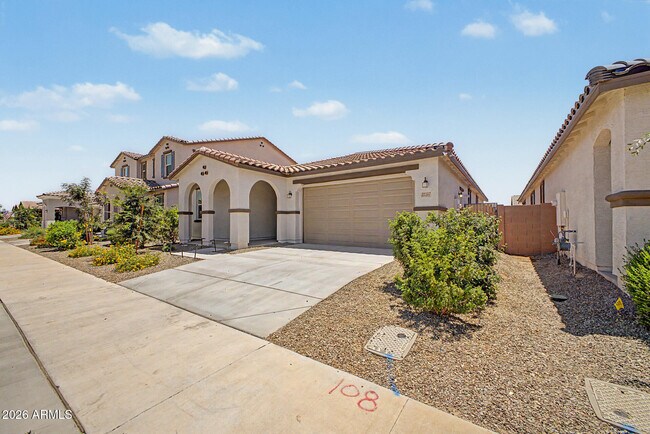 21157 E Canary Wy Queen Creek, AZ 85142 photo 3