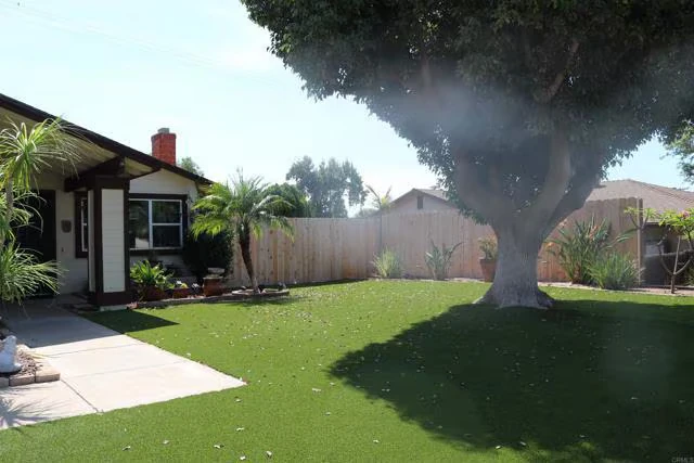 11235 Brockway St El Cajon, CA 92021 photo 3