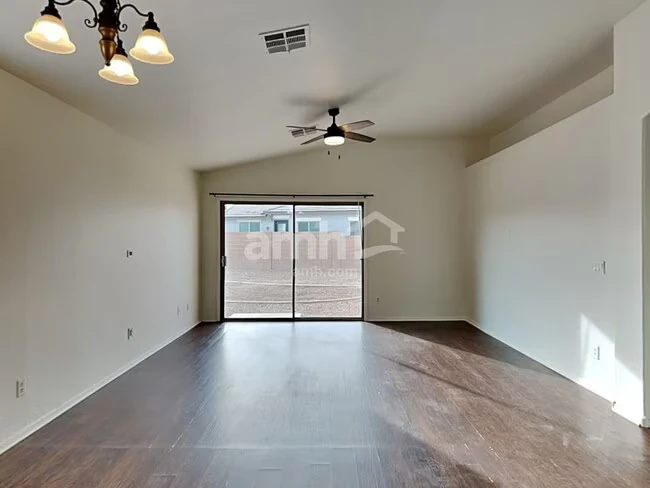 4228 S 100th Dr Tolleson, AZ 85353 photo 5