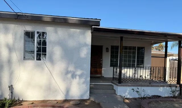 2125 N Ave photo 2
