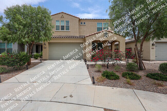 13487 N 174th Ave Surprise, AZ 85388 photo 2