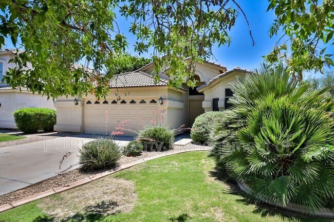 1883 W Canyon Way Chandler, AZ 85248 photo 3