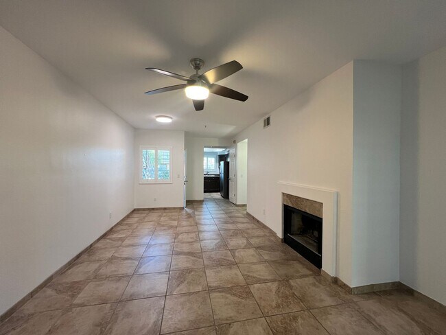 9450 E Becker Ln Scottsdale, AZ 85260 photo 4