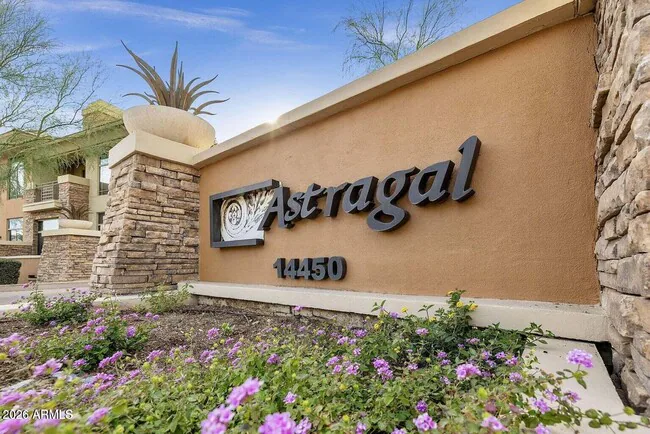 14450 N Thompson Peak Pkwy Scottsdale, AZ 85260 photo 2