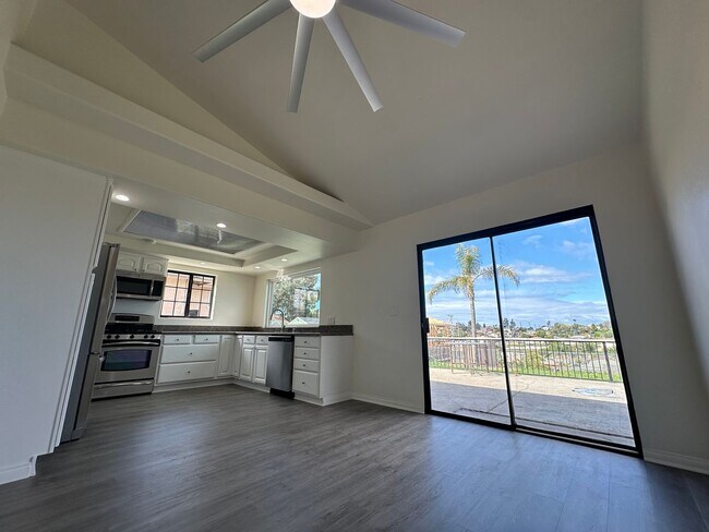 2104 La Siesta Way National City, CA 91950 photo 3