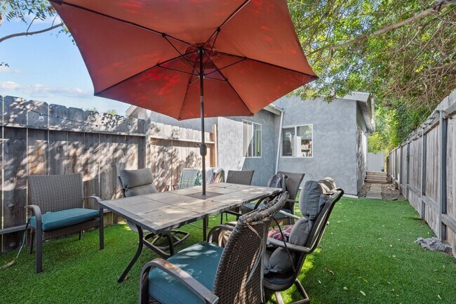 5320 Redding Rd San Diego, CA 92115 photo 2