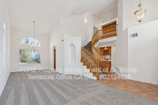 31597 Corte Rosario Temecula, CA 92592 photo 3