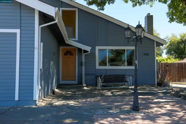 3330 Claudia Dr Concord, CA 94519 photo 3