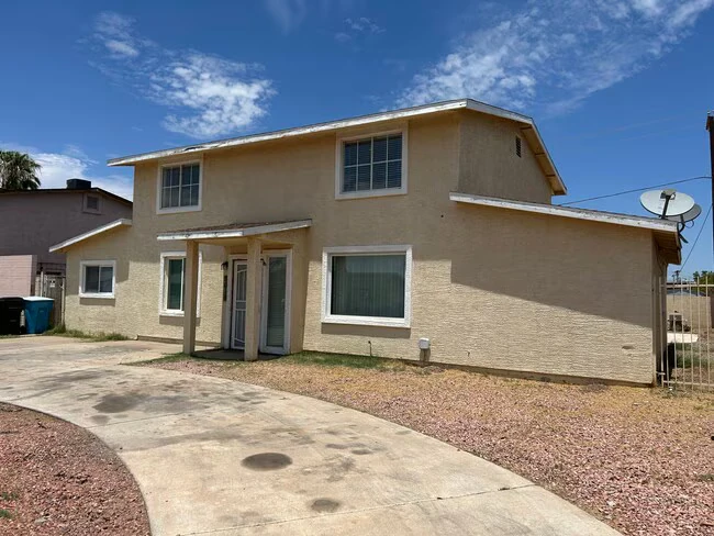 8014 W Osborn Rd Phoenix, AZ 85033 photo 3