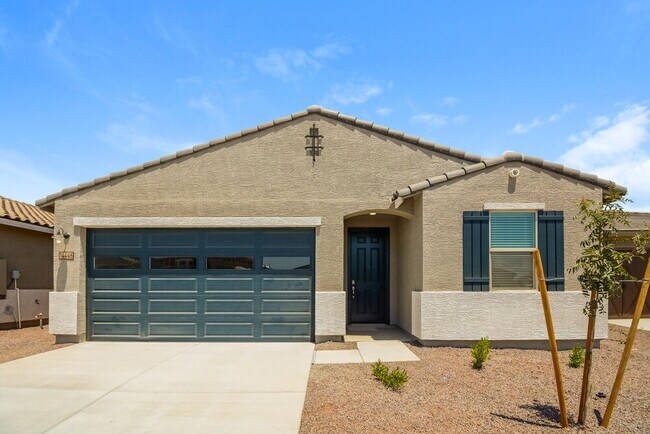 14446 W Hackamore Drive photo 2